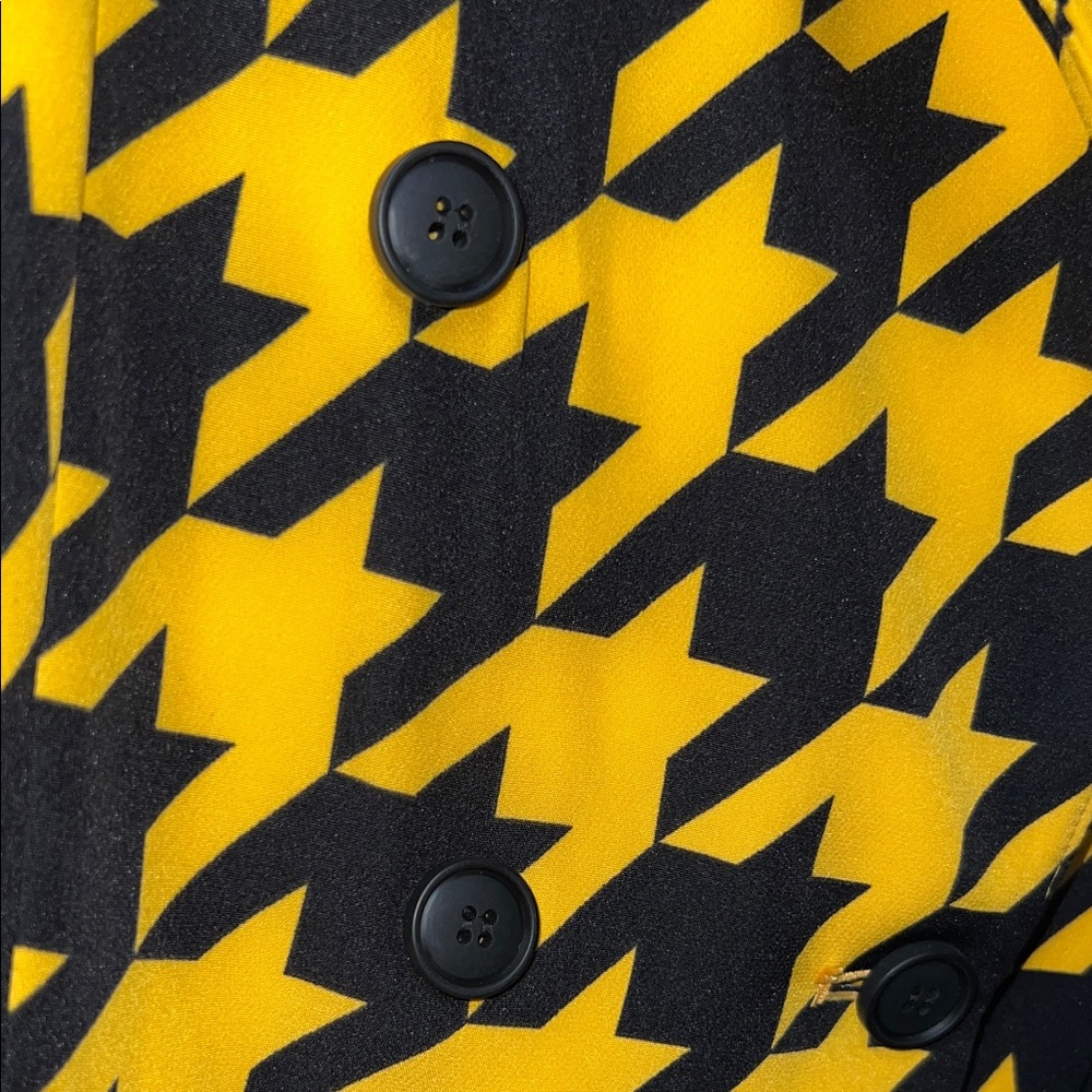 Vibrant Hive Authority ๐ Houndstooth Power Suit - Picture 7 of 7
